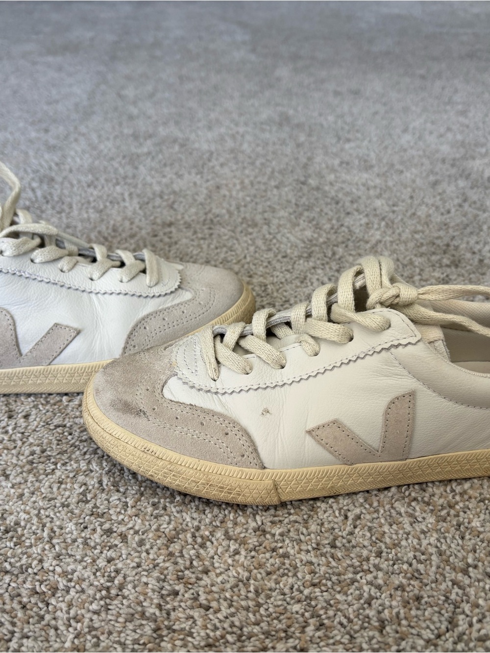Veja size 36 leather sneakers